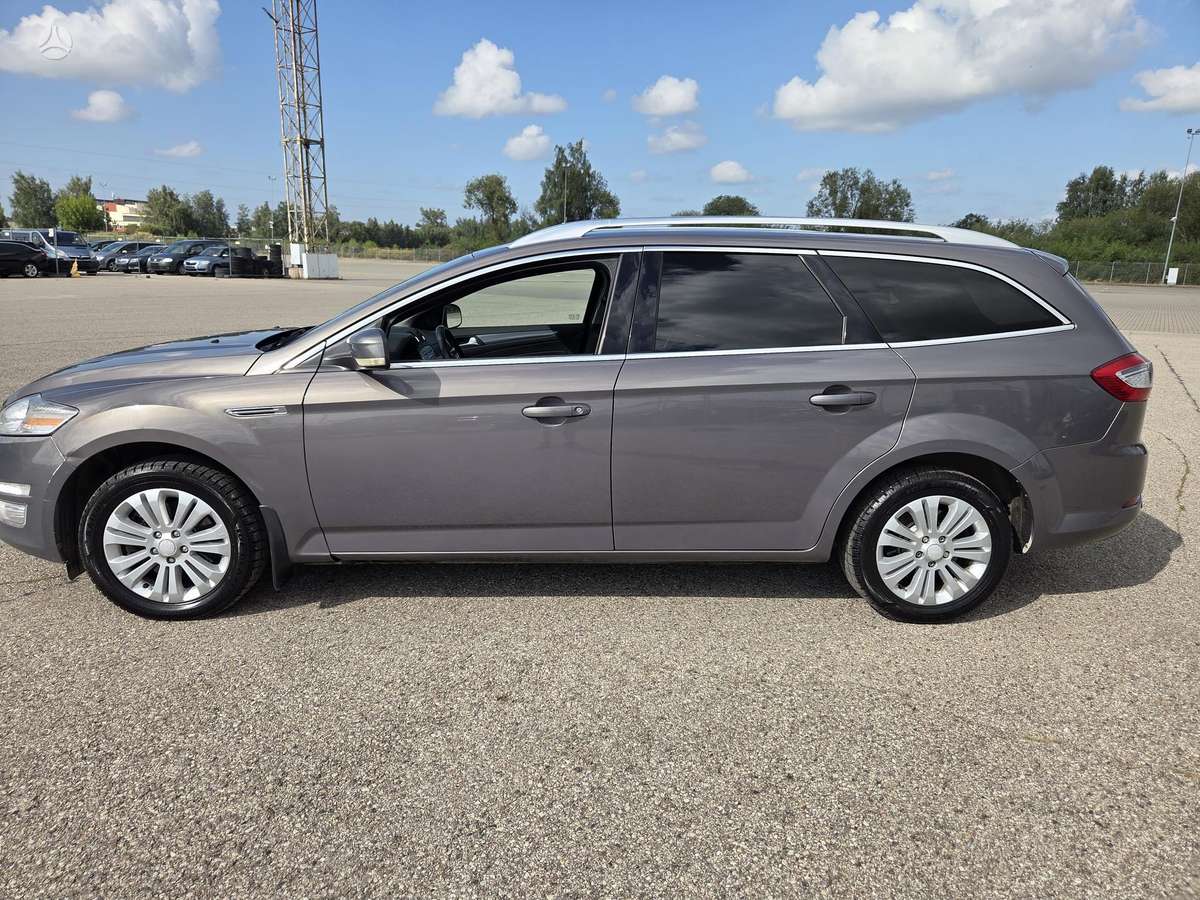 Ford Mondeo 2011 — engine 1600 cm³, 116 HP (85kW)