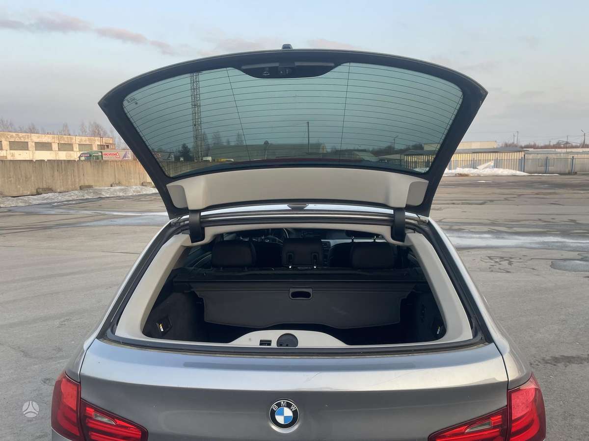 BMW 520 2012 — photo 9