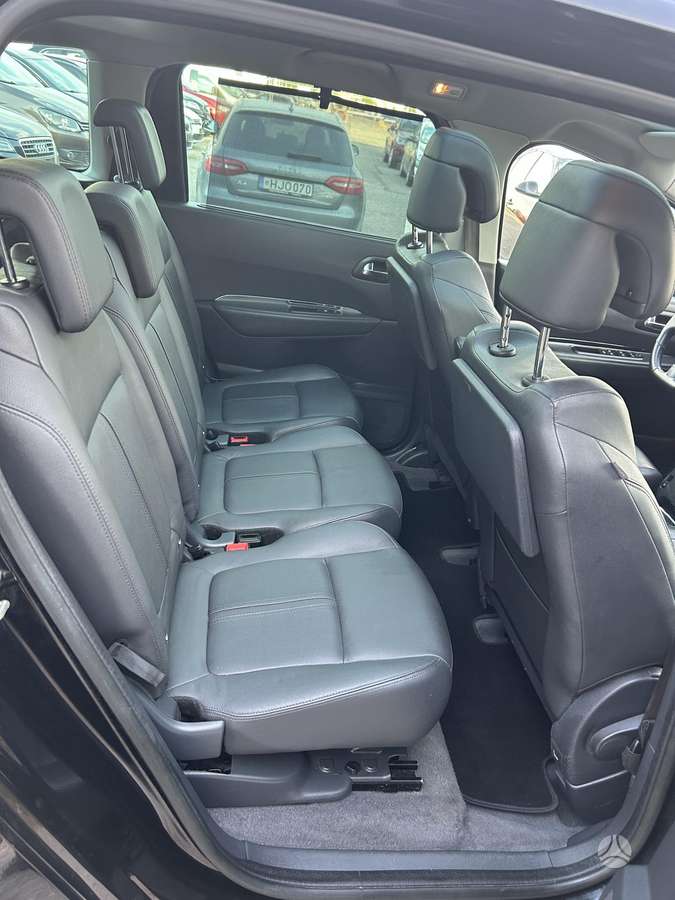 Peugeot 5008 2014 — photo 13