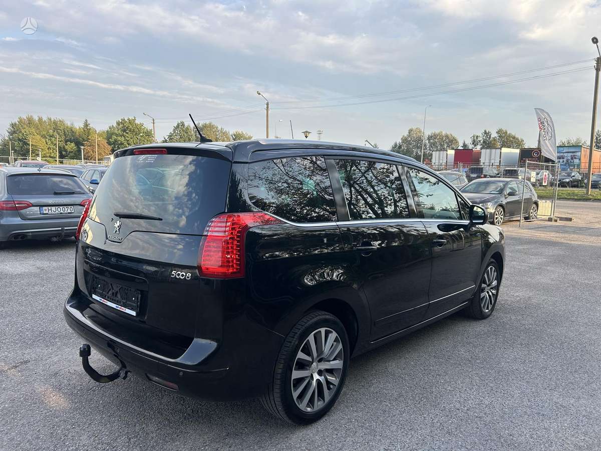Peugeot 5008 2014 — photo 8