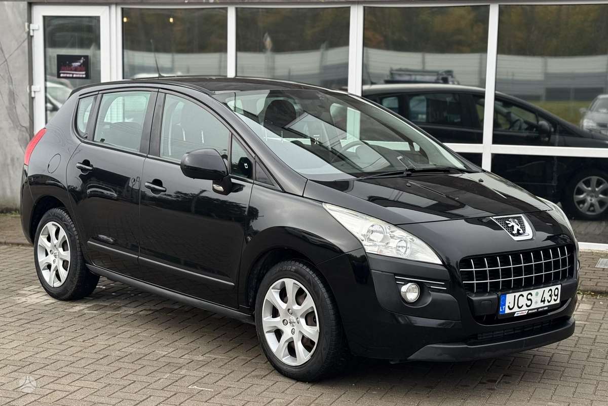 Peugeot 3008 2012 — engine 1600 cm³, 111 HP (82kW)