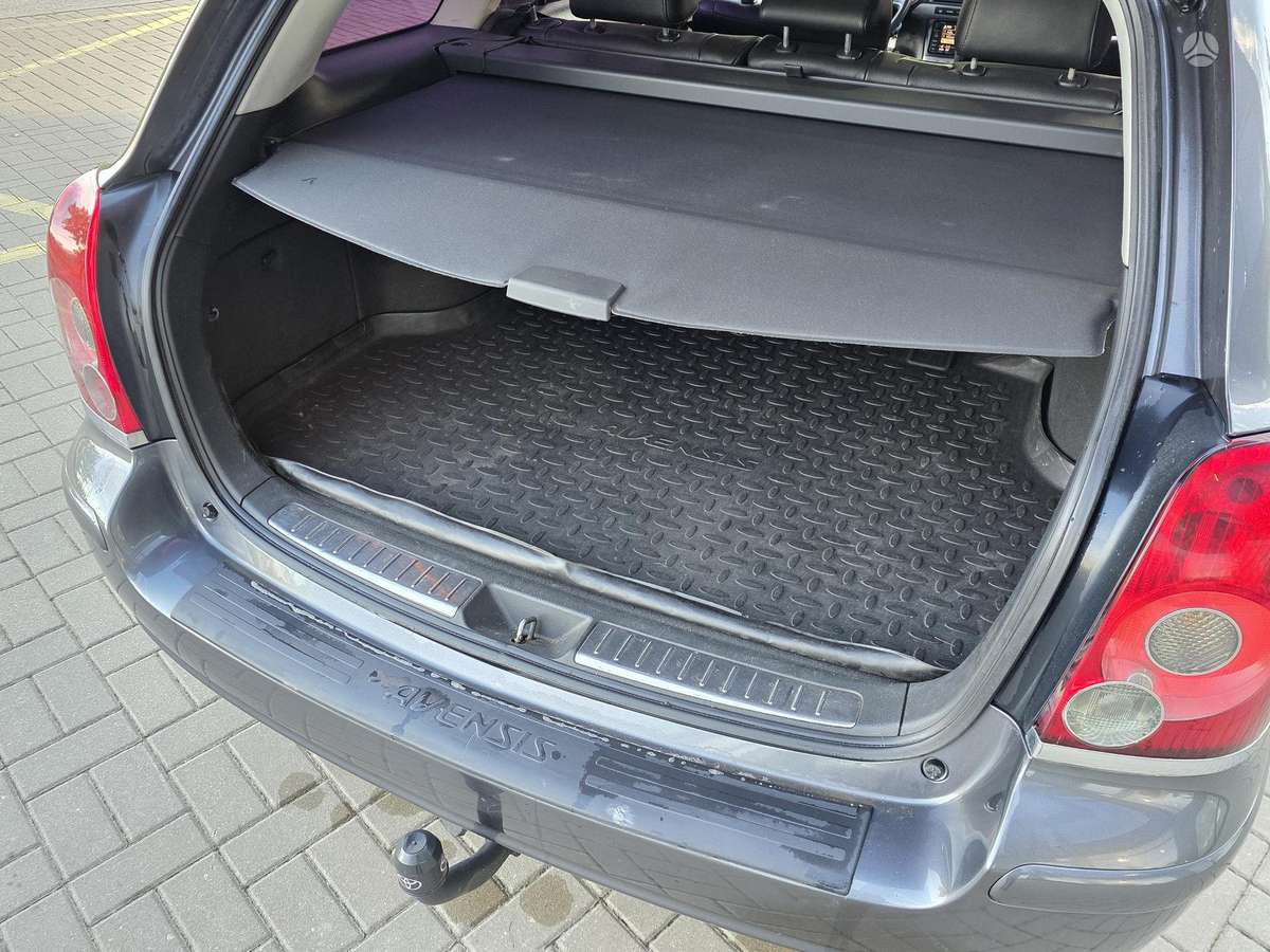 Toyota Avensis 2006 — photo 12