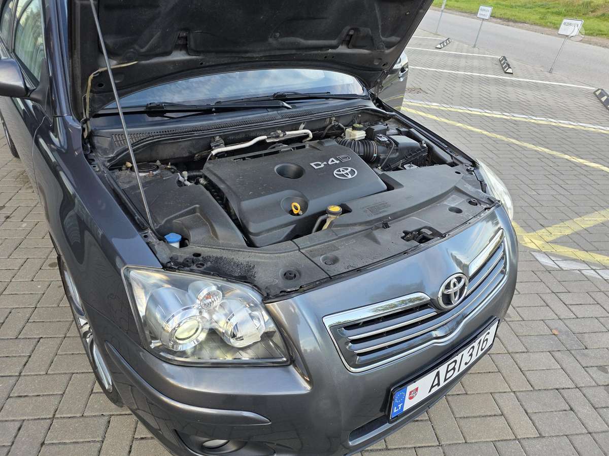 Toyota Avensis 2006 — photo 13