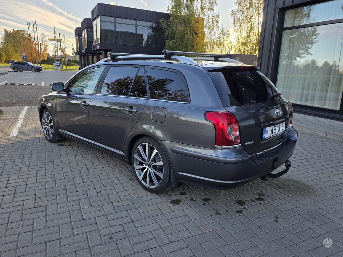 Toyota Avensis 2006 — photo 18