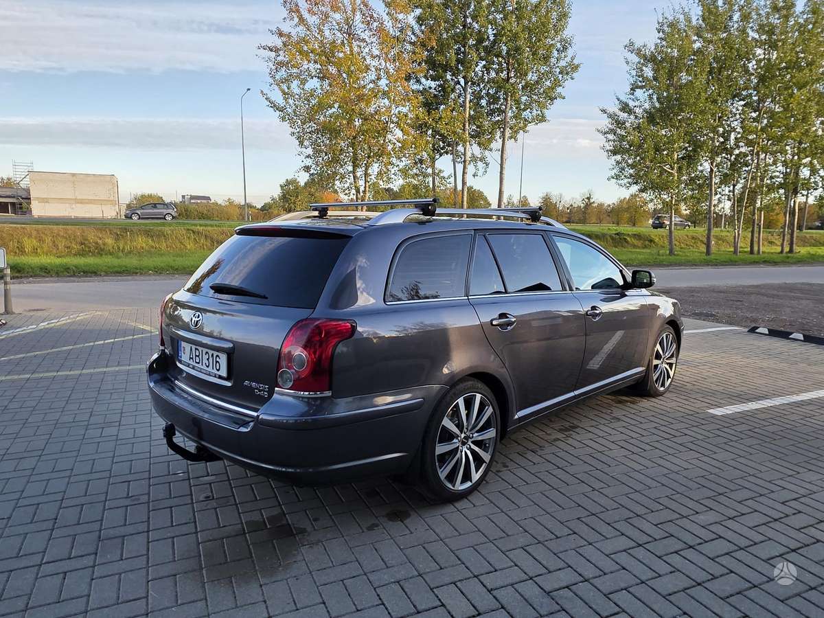Toyota Avensis 2006 — photo 19