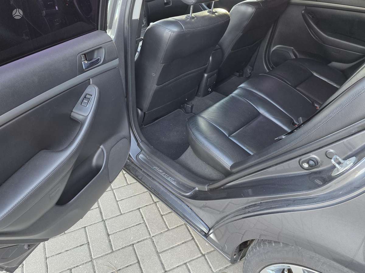 Toyota Avensis 2006 — photo 9