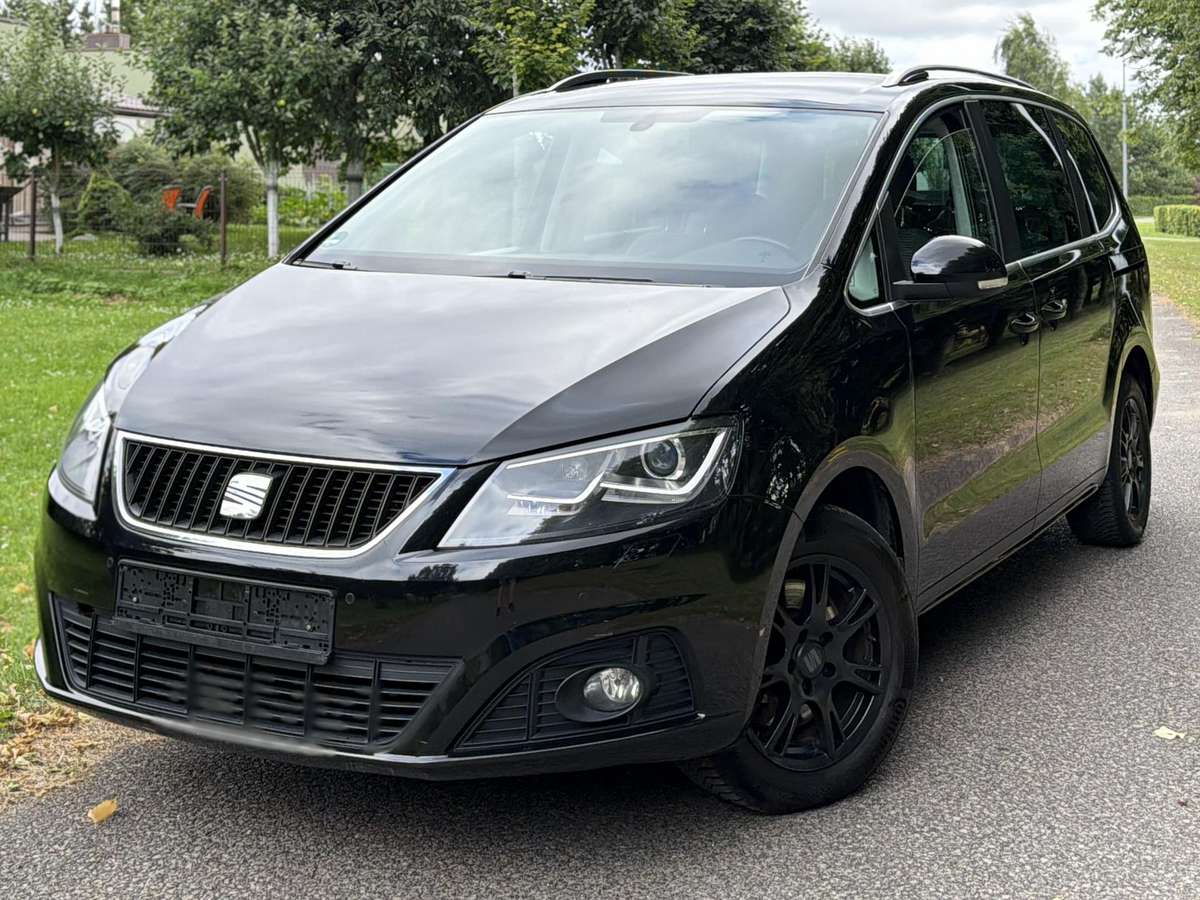 Seat Alhambra 2013 — interior