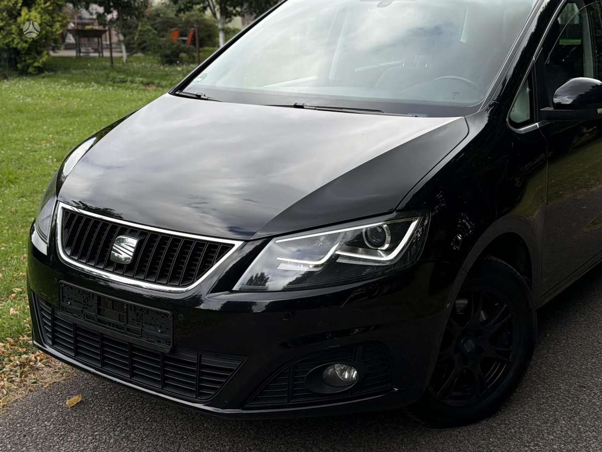 Seat Alhambra 2013 — photo 5