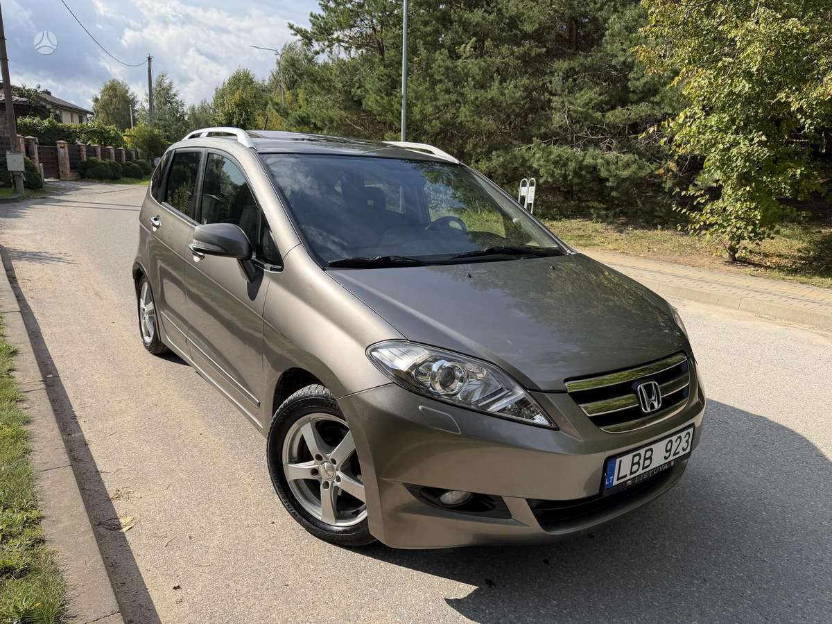 Honda FR-V 2007 — engine 1799 cm³, 140 HP (103kW)