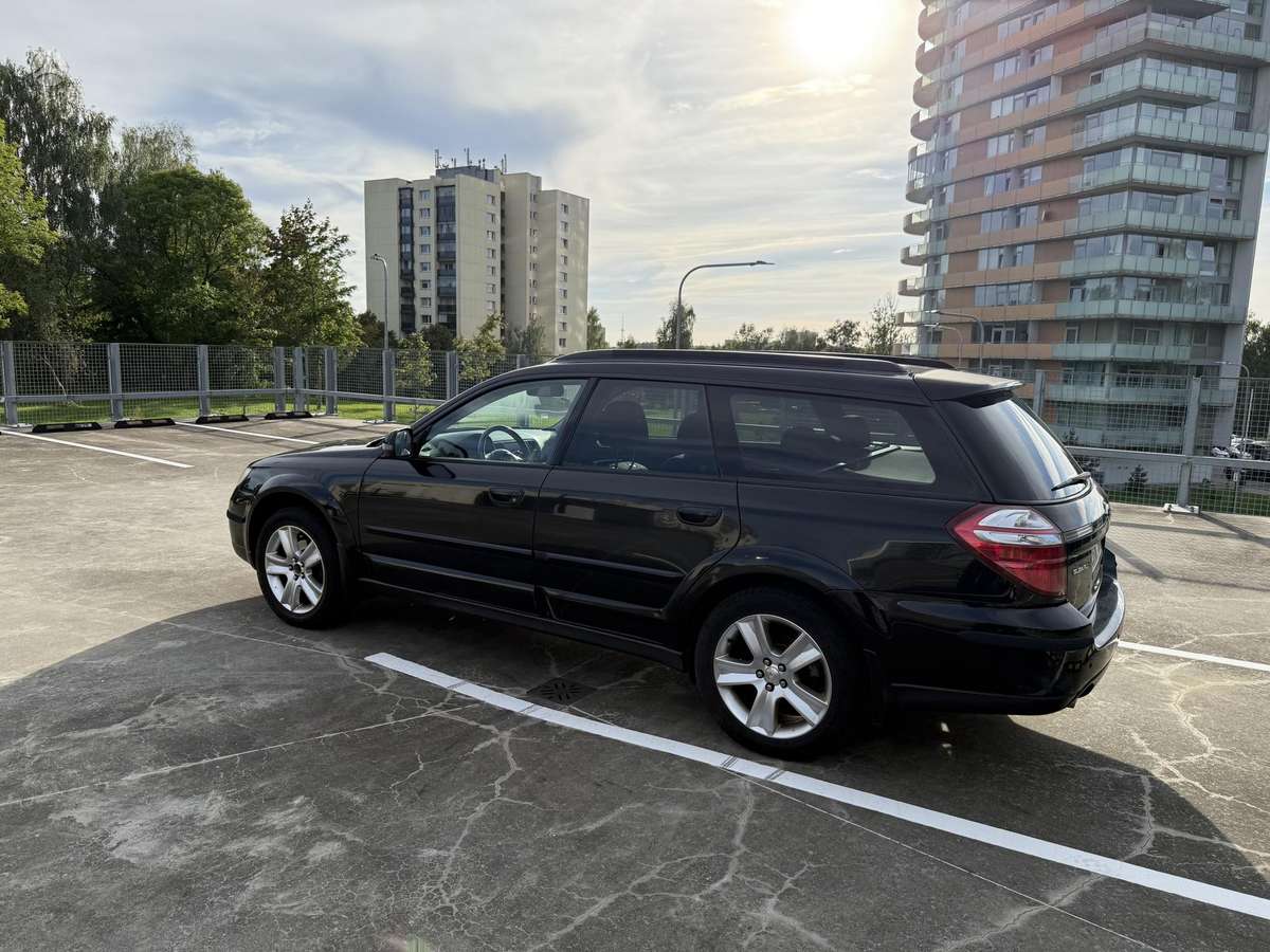 Subaru Outback 2007 — photo 16