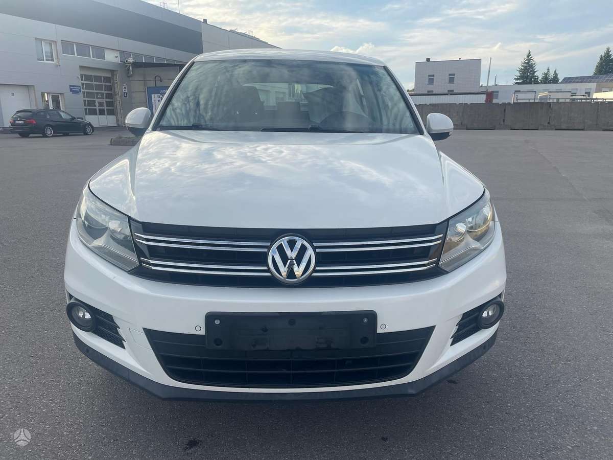 Volkswagen Tiguan, 2012