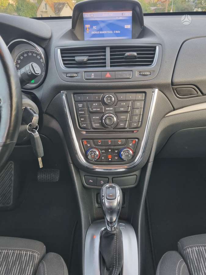 Opel Mokka 2013 — photo 19