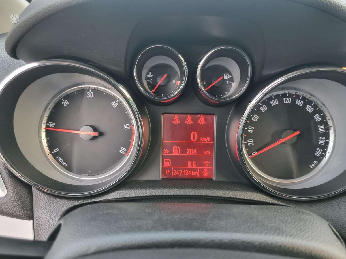Opel Mokka 2013 — photo 24
