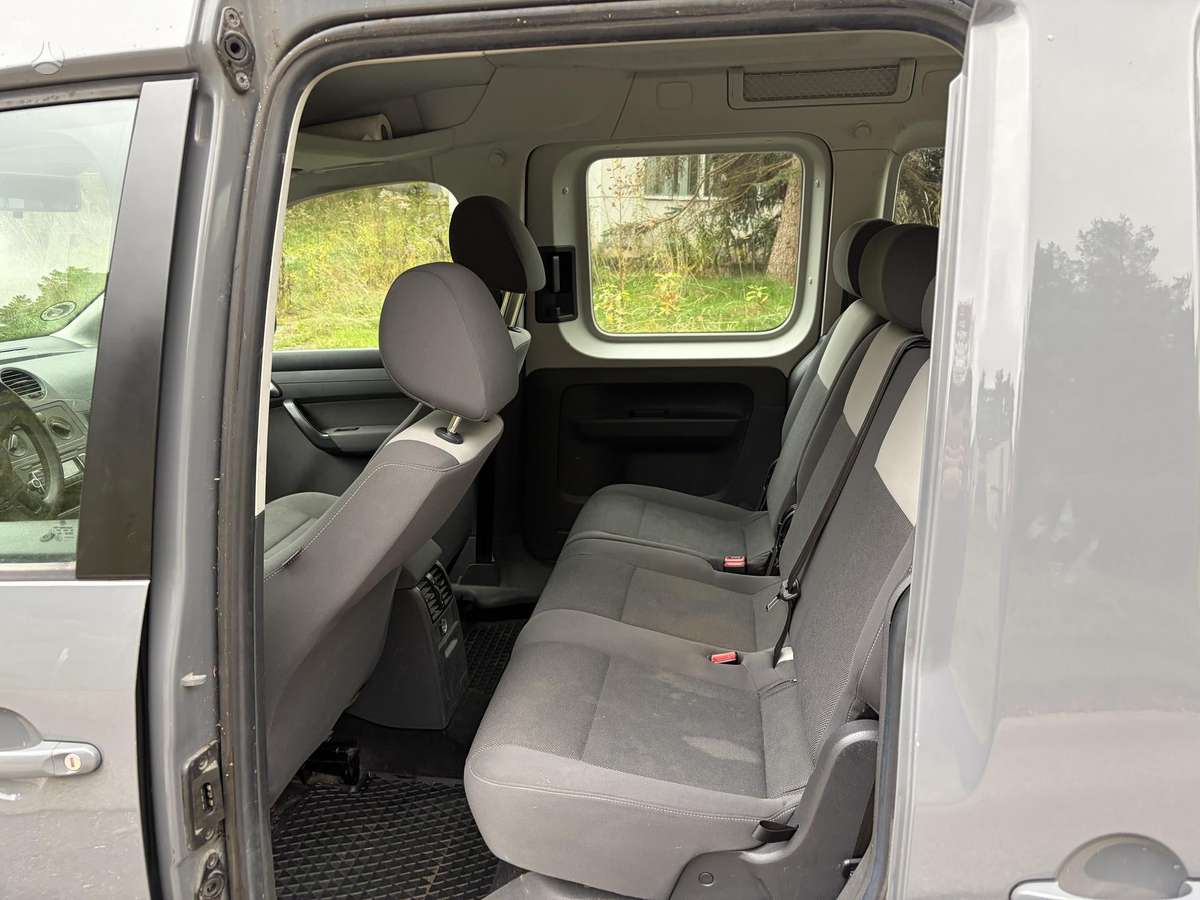 Volkswagen Caddy 2011 — фото 8