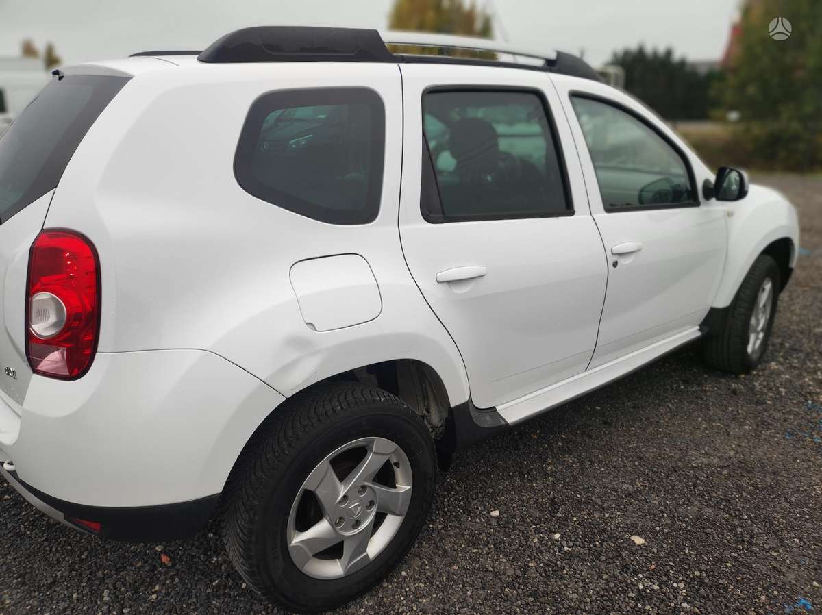 Dacia Duster 2011 — photo 5