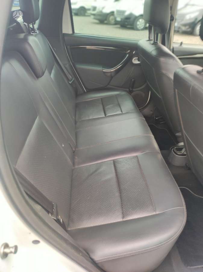 Dacia Duster 2011 — photo 7