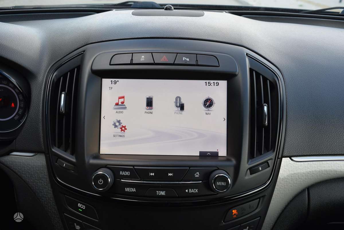 Opel Insignia 2014 — photo 13