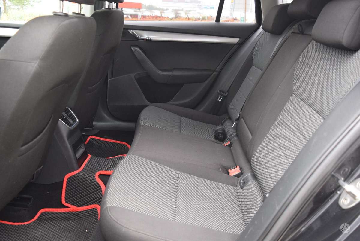 Skoda Octavia 2014 — фото 10