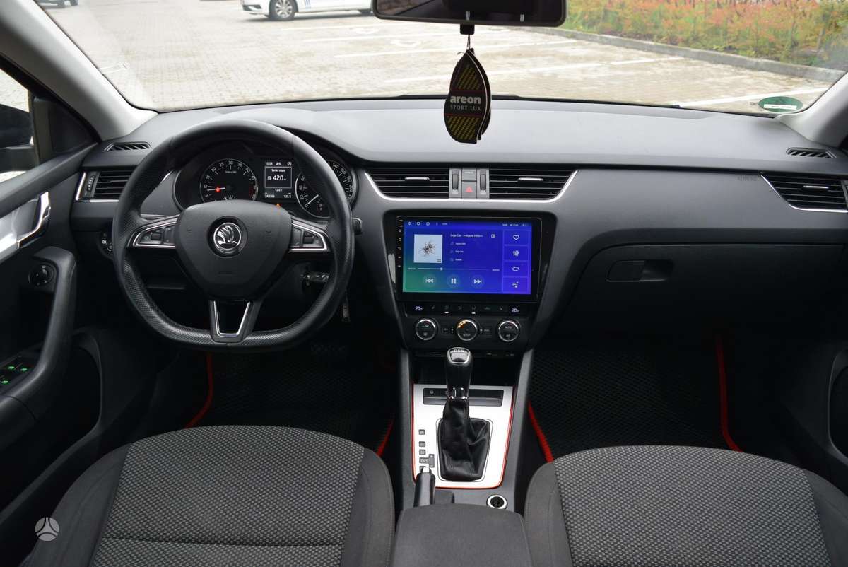 Skoda Octavia 2014 — фото 12