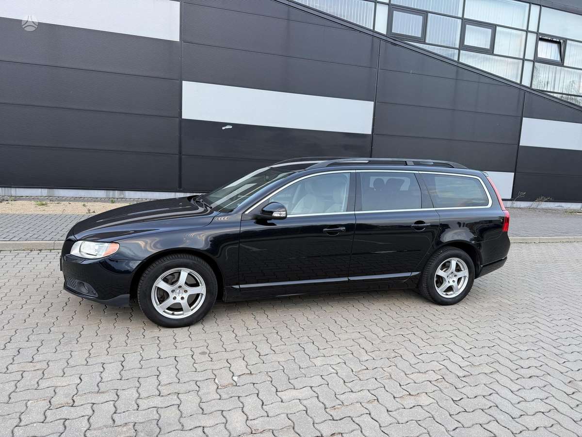 Volvo V70 2008 — photo 6