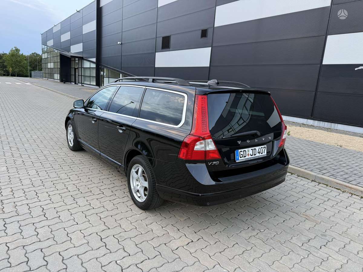 Volvo V70 2008 — photo 8