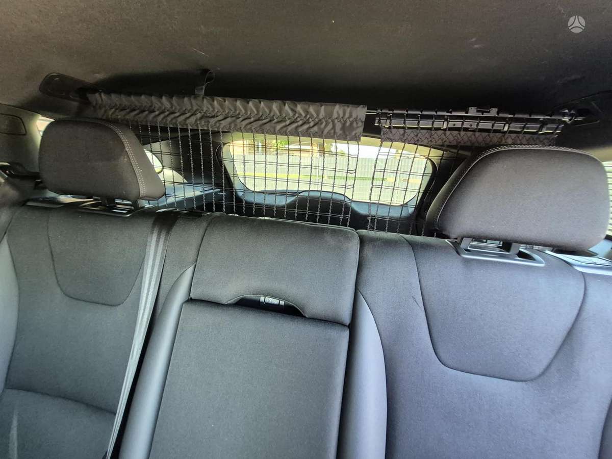 Volvo V60 2014 — photo 18