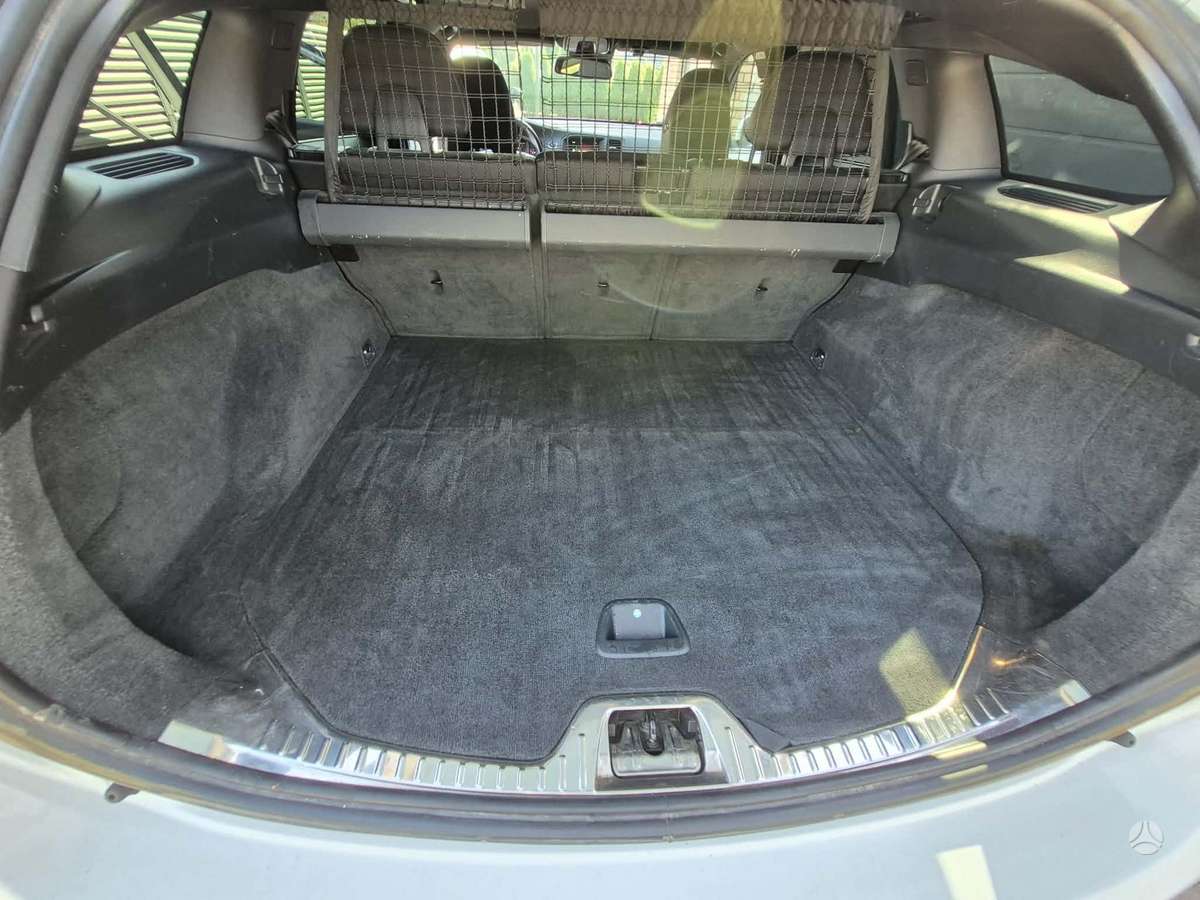 Volvo V60 2014 — photo 21