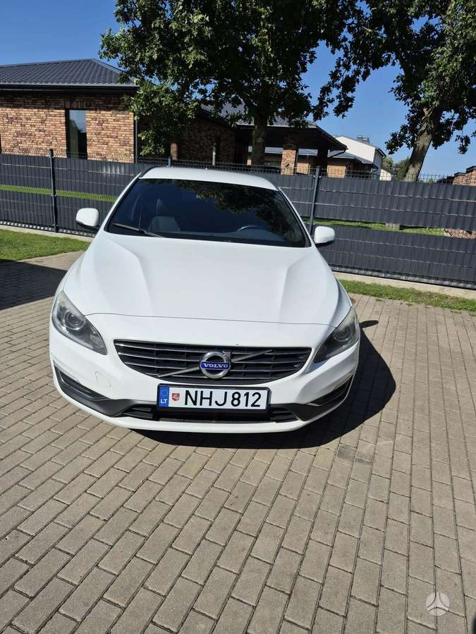 Volvo V60 2014 — photo 5