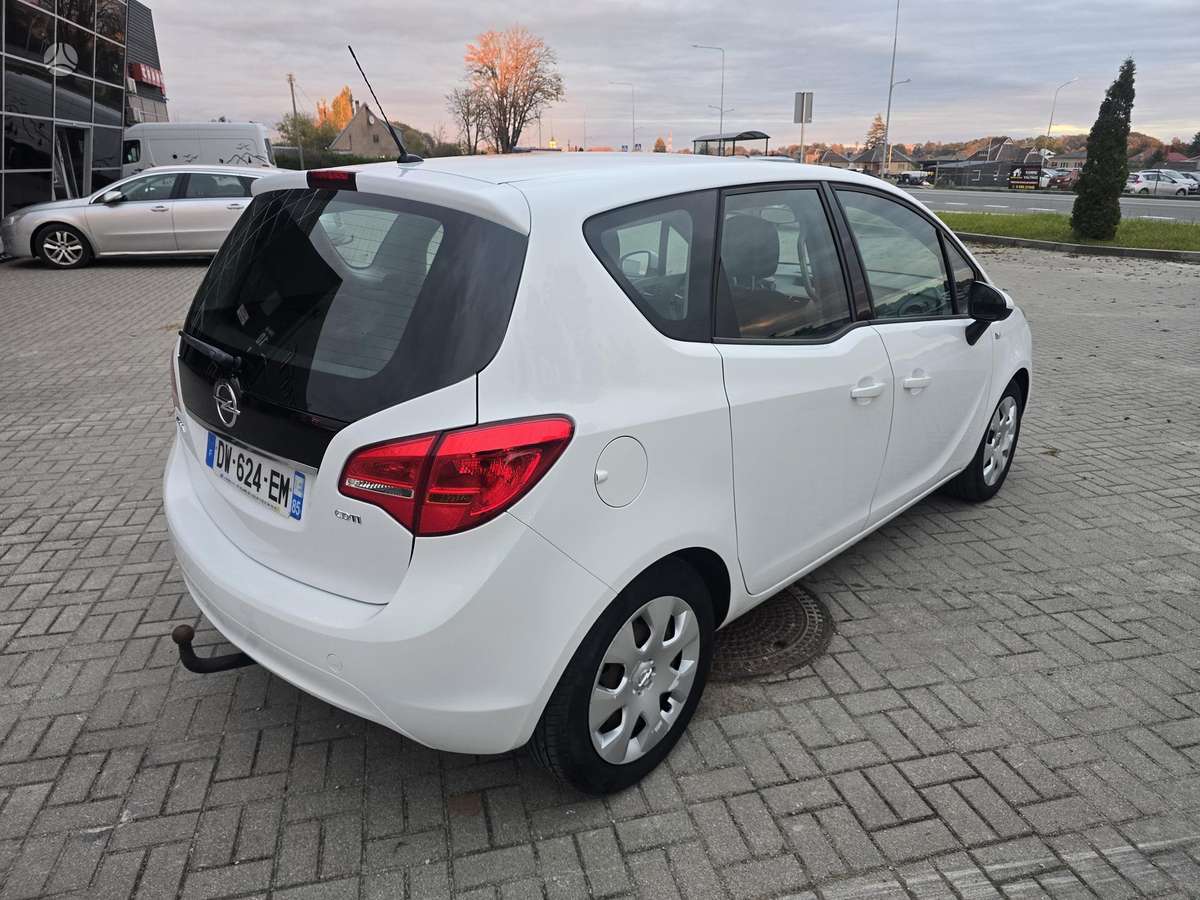 Opel Meriva 2015 — photo 5