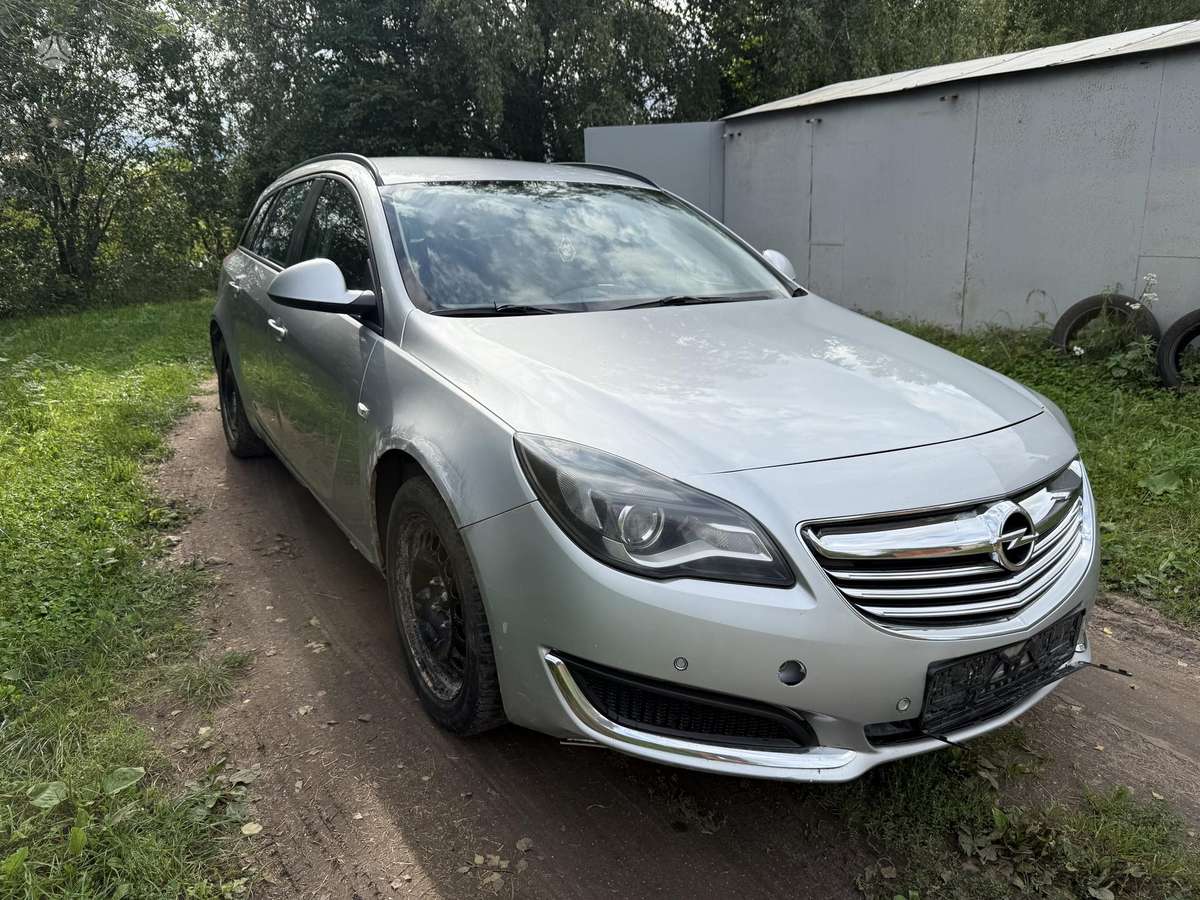 Opel Insignia 2014 — interior