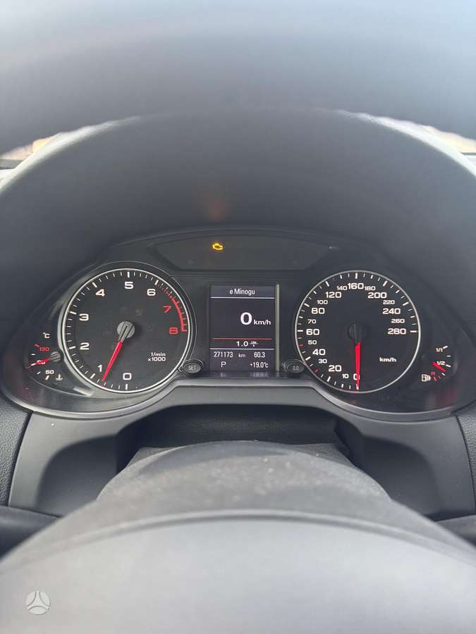 Audi Q5 2009 — photo 9