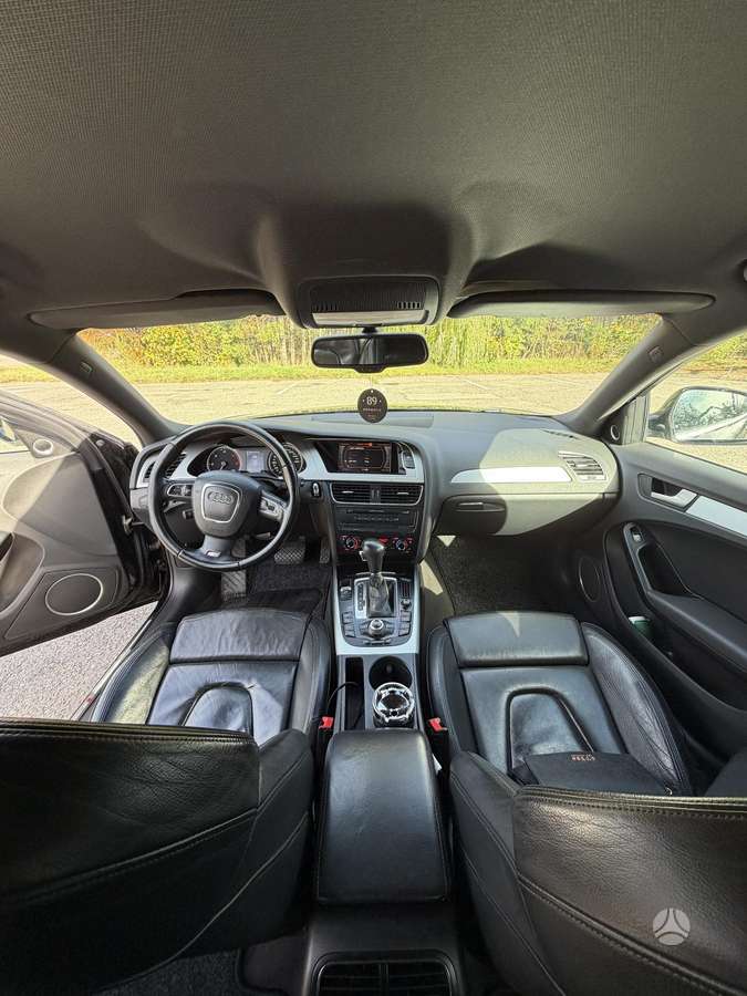 Audi A4 2008 — photo 11