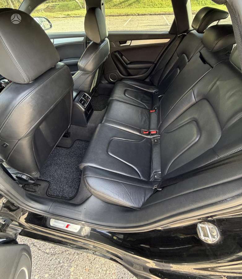Audi A4 2008 — photo 12
