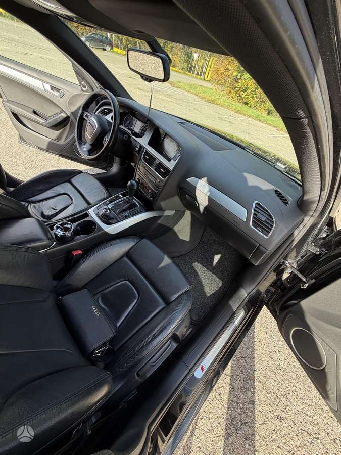 Audi A4 2008 — photo 14