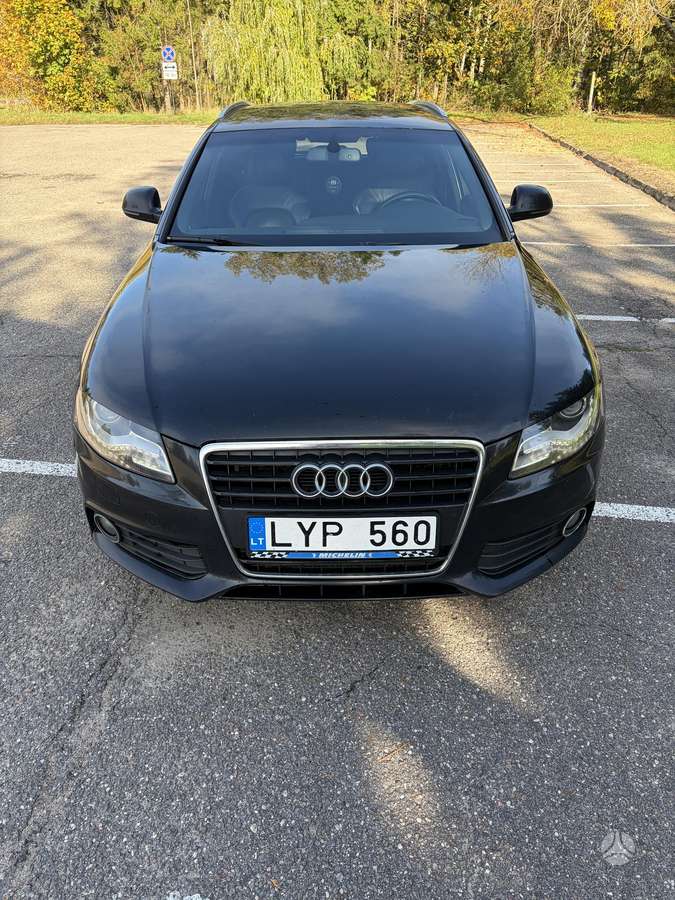 Audi A4 2008 — rear view