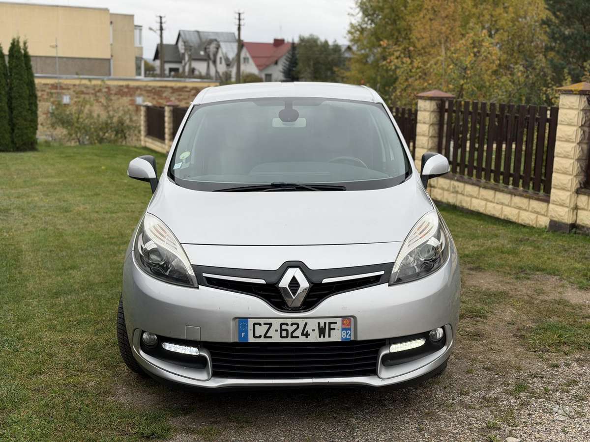 Renault Grand 2013 — rear view