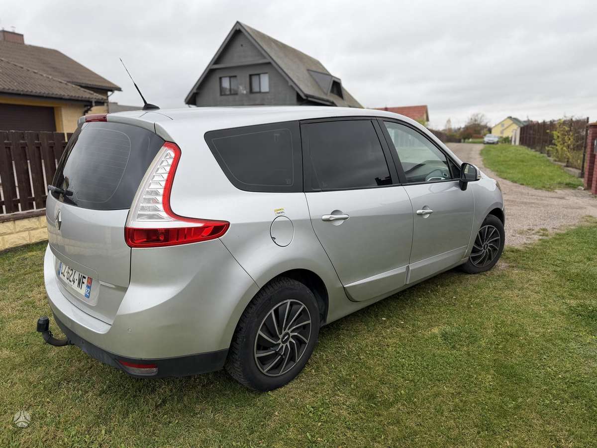 Renault Grand 2013 — engine 1461 cm³, 110 HP (81kW)