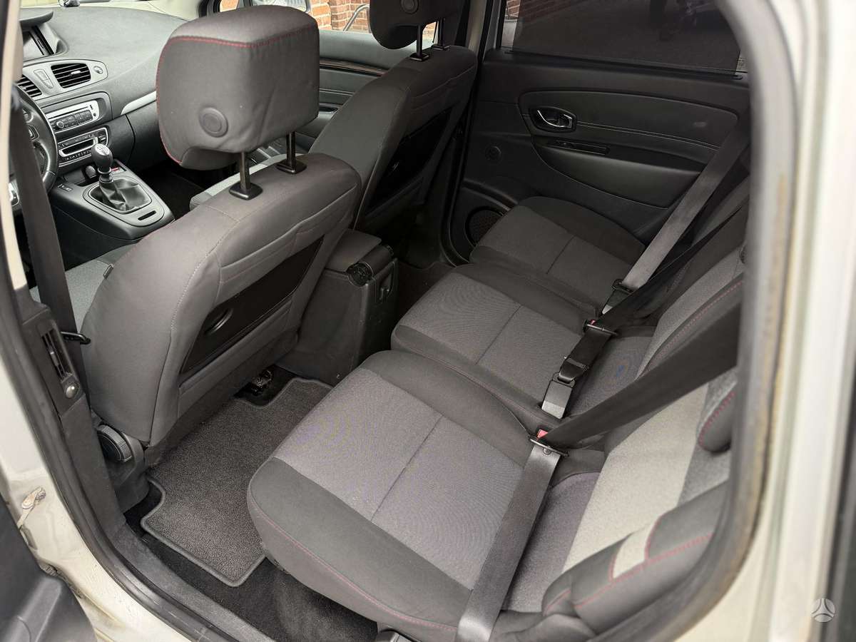 Renault Grand 2013 — photo 9
