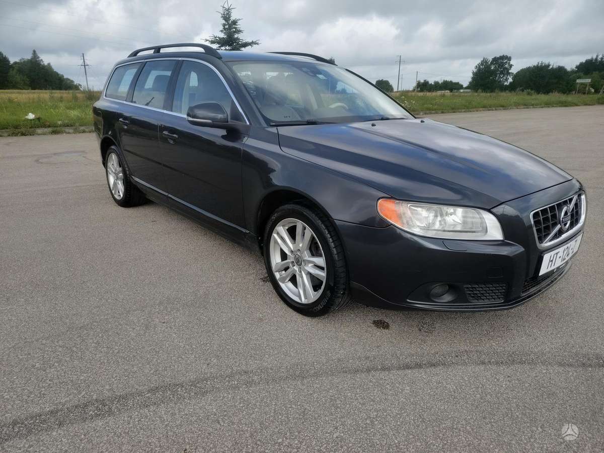 Volvo V70 2011 — vehicle for AFU Ukraine