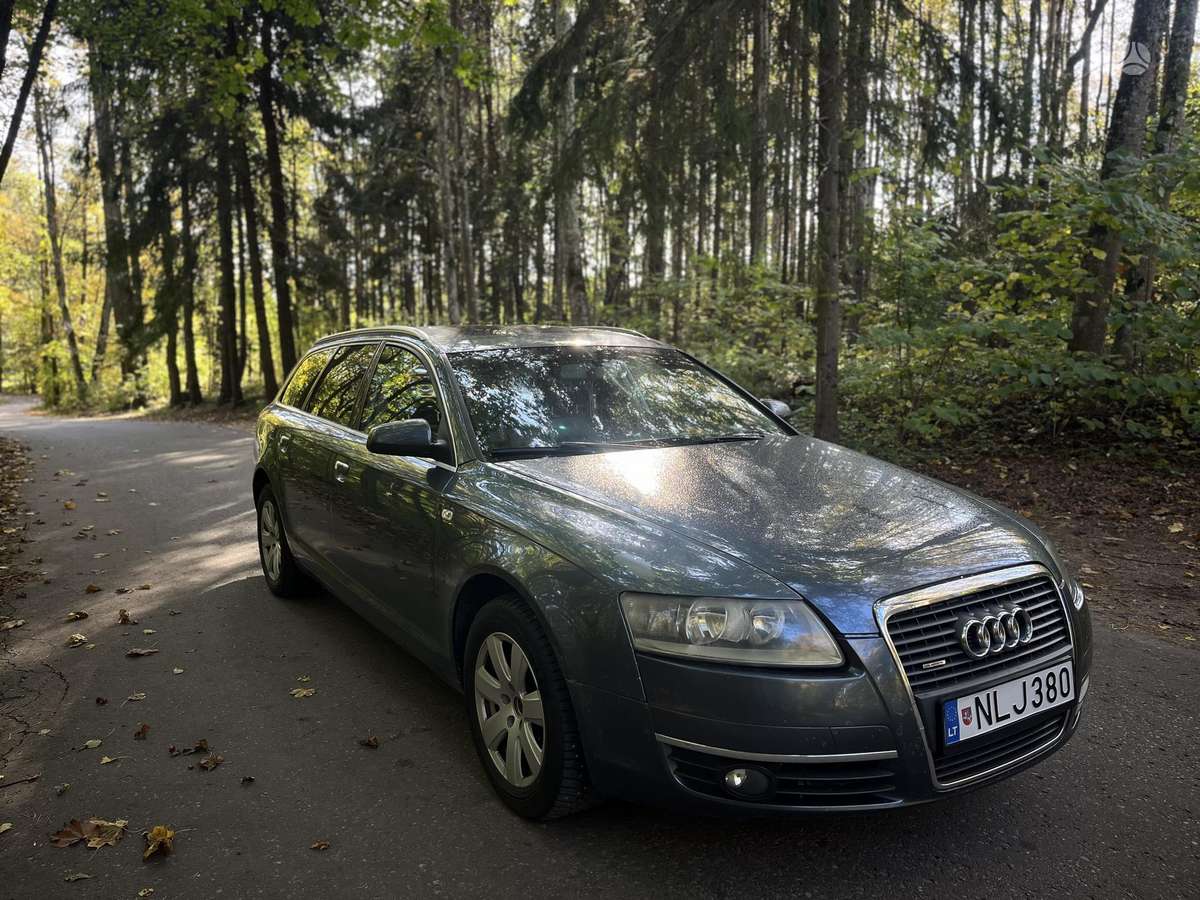 Audi A6 2006 — салон