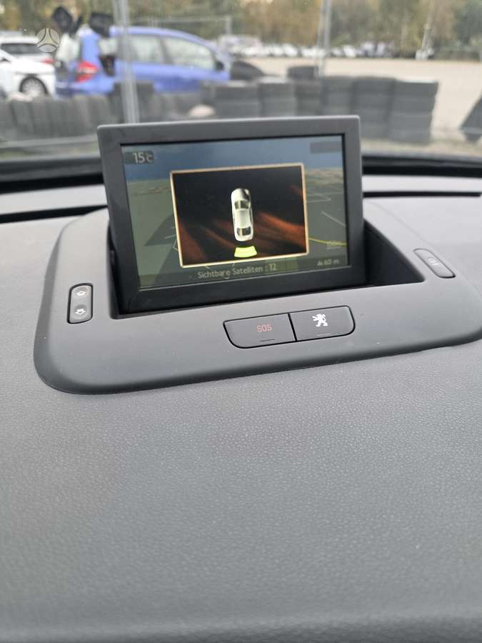 Peugeot 5008 2014 — photo 10