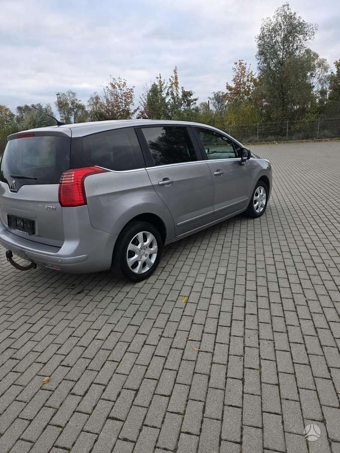 Peugeot 5008 2014 — photo 6