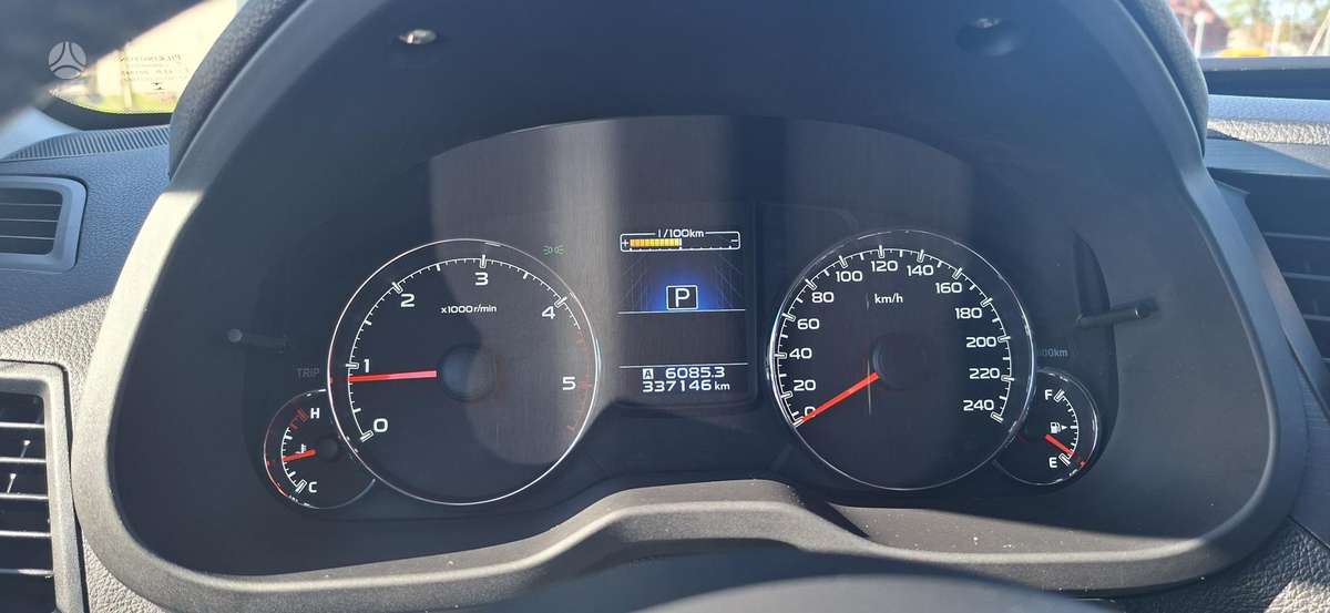 Subaru Outback 2013 — фото 10