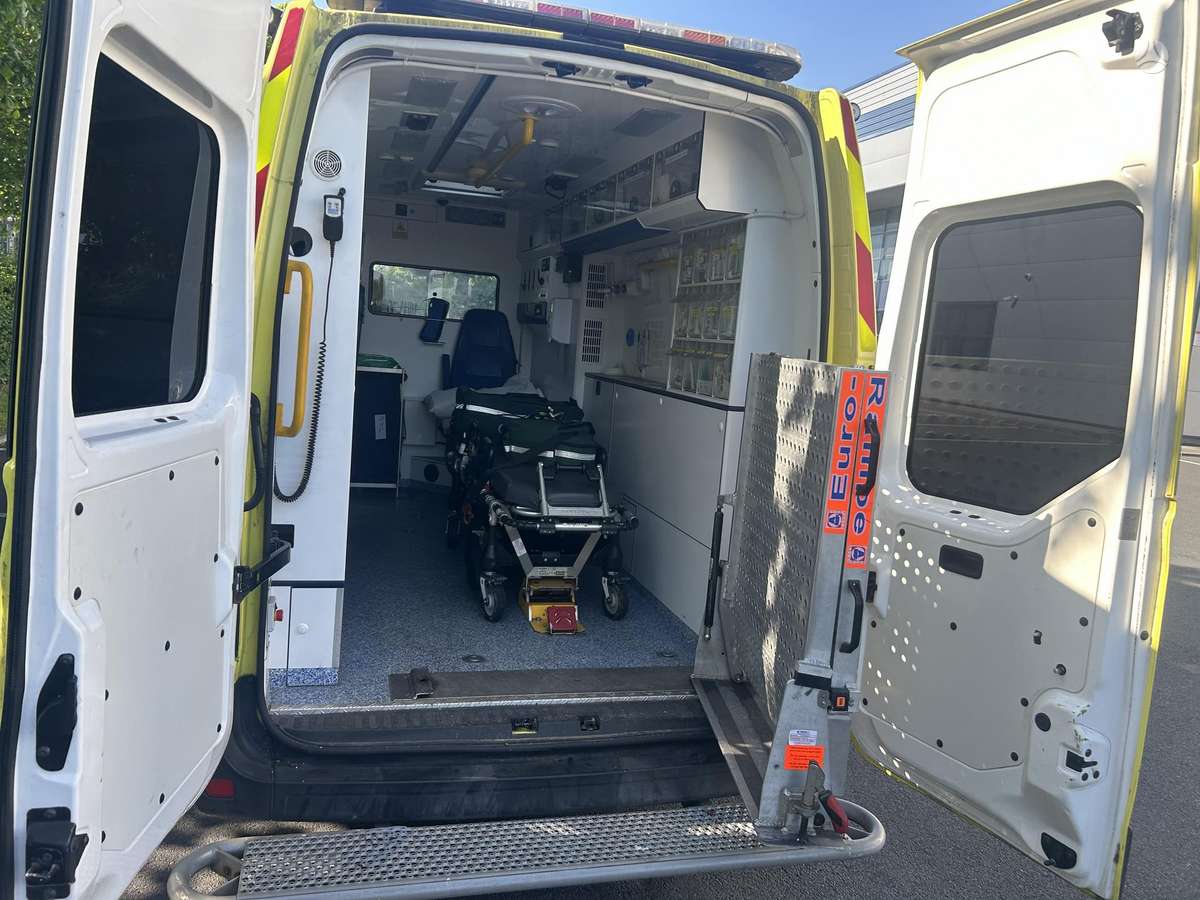Renault Master 2014 — photo 19