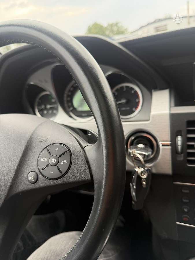 Mercedes-Benz GLK220 2012 — photo 21