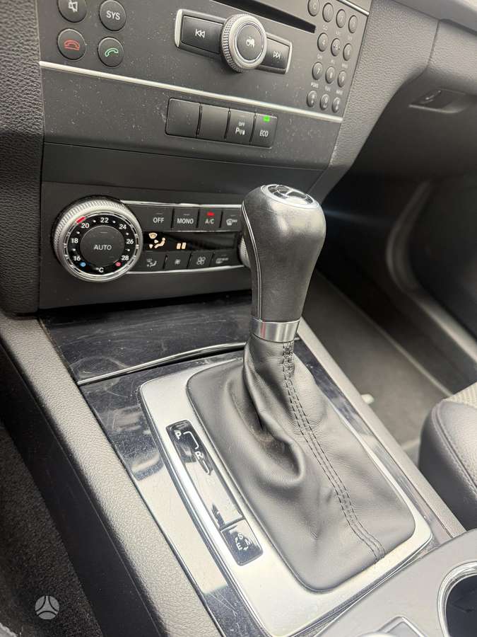 Mercedes-Benz GLK220 2012 — photo 26