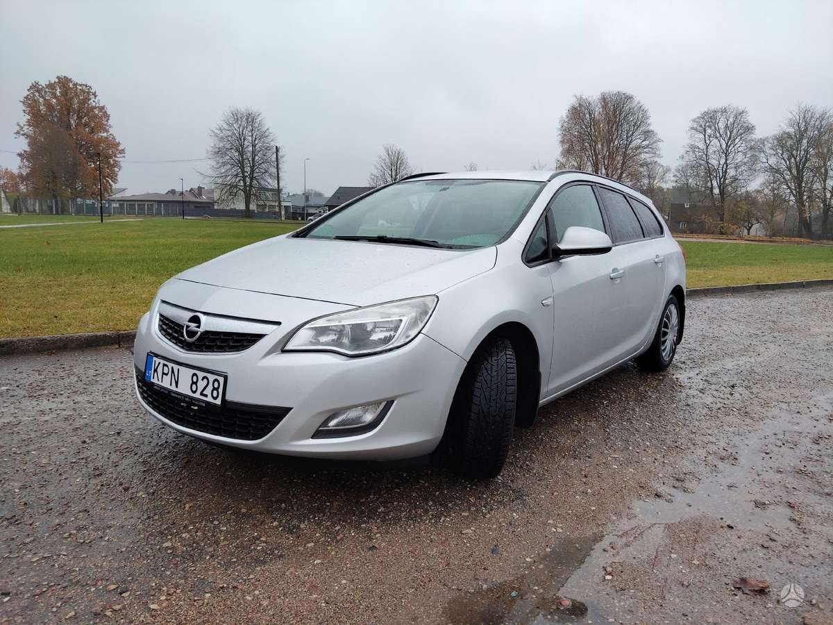 Opel Astra 2012 — vehicle for AFU Ukraine