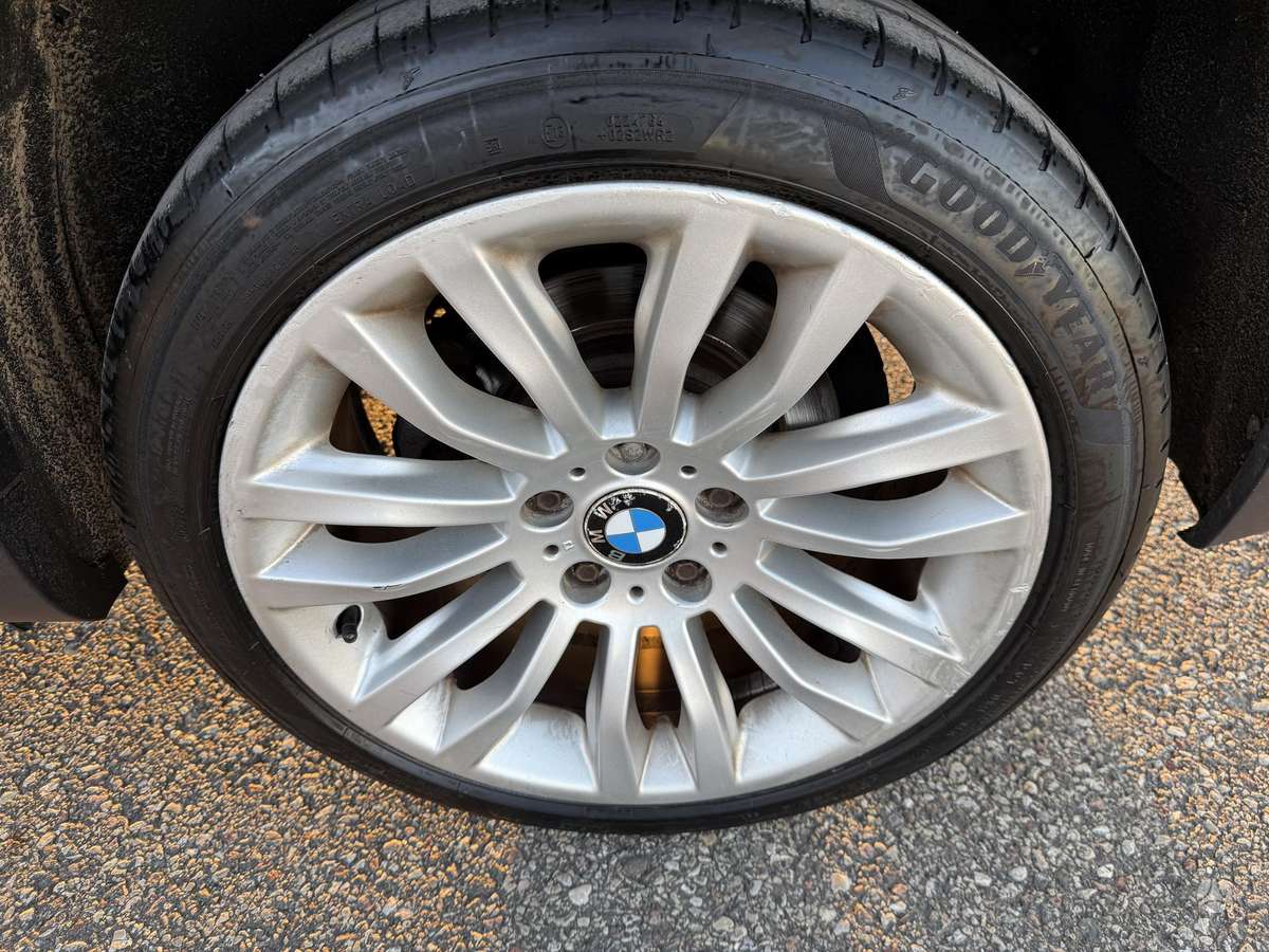 BMW X1 2011 — фото 26