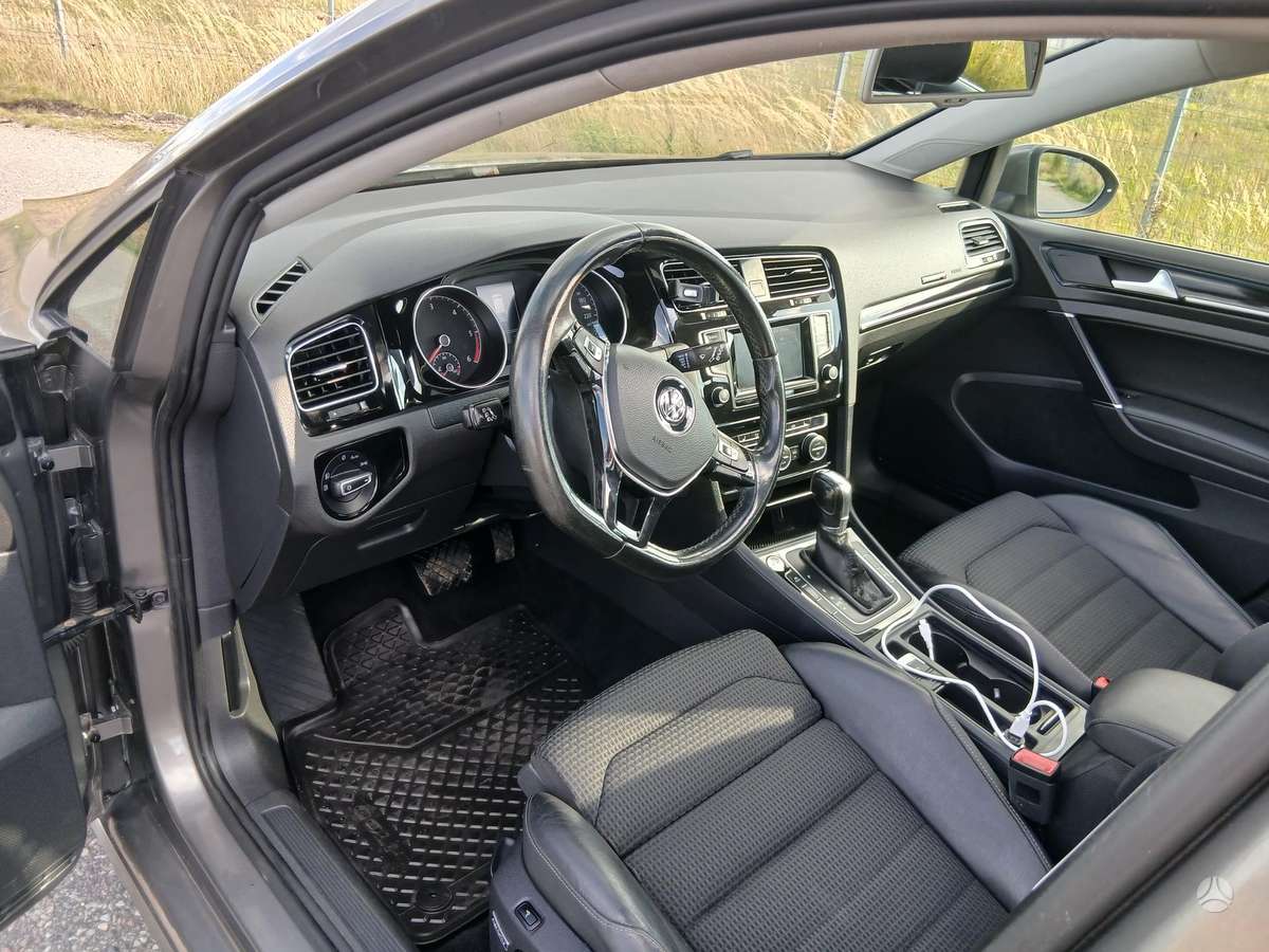 Volkswagen Golf 2014 — photo 12