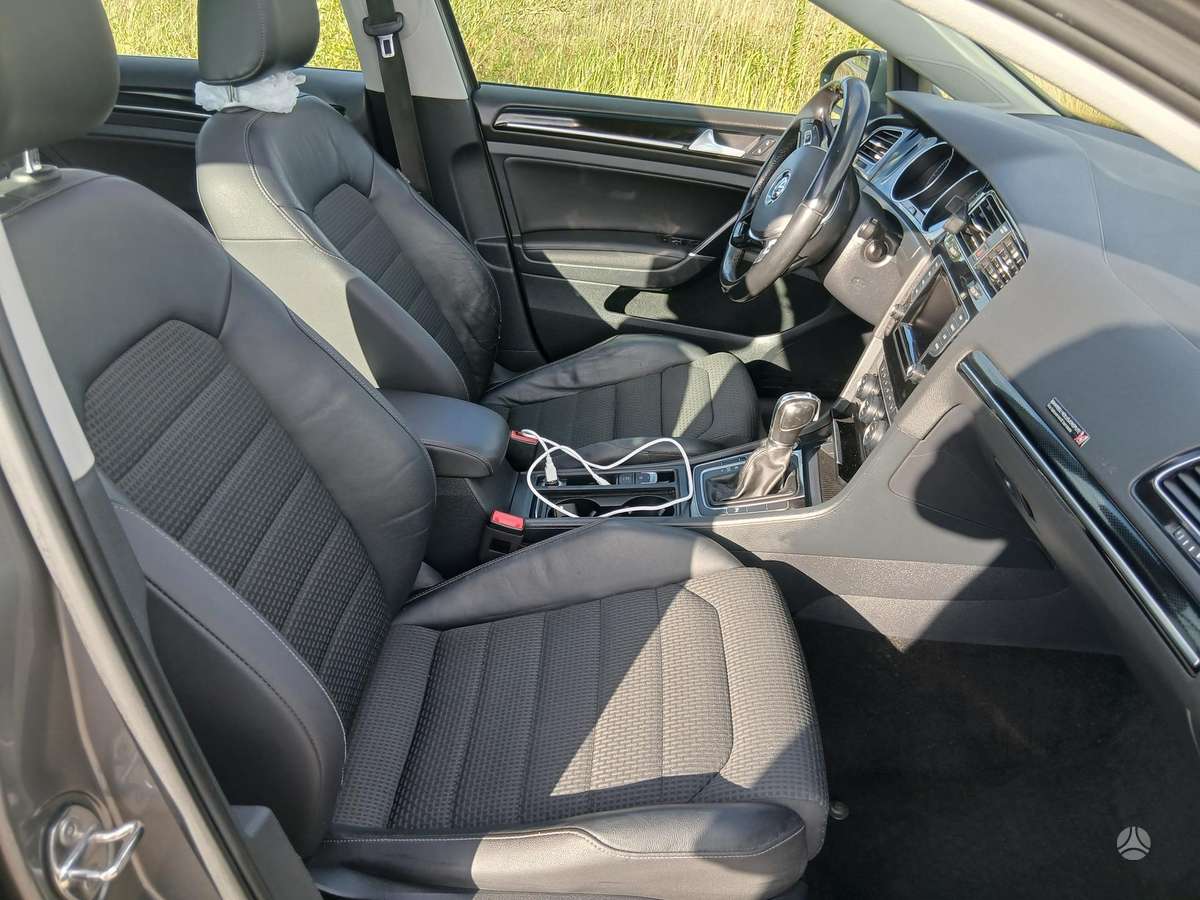 Volkswagen Golf 2014 — photo 19